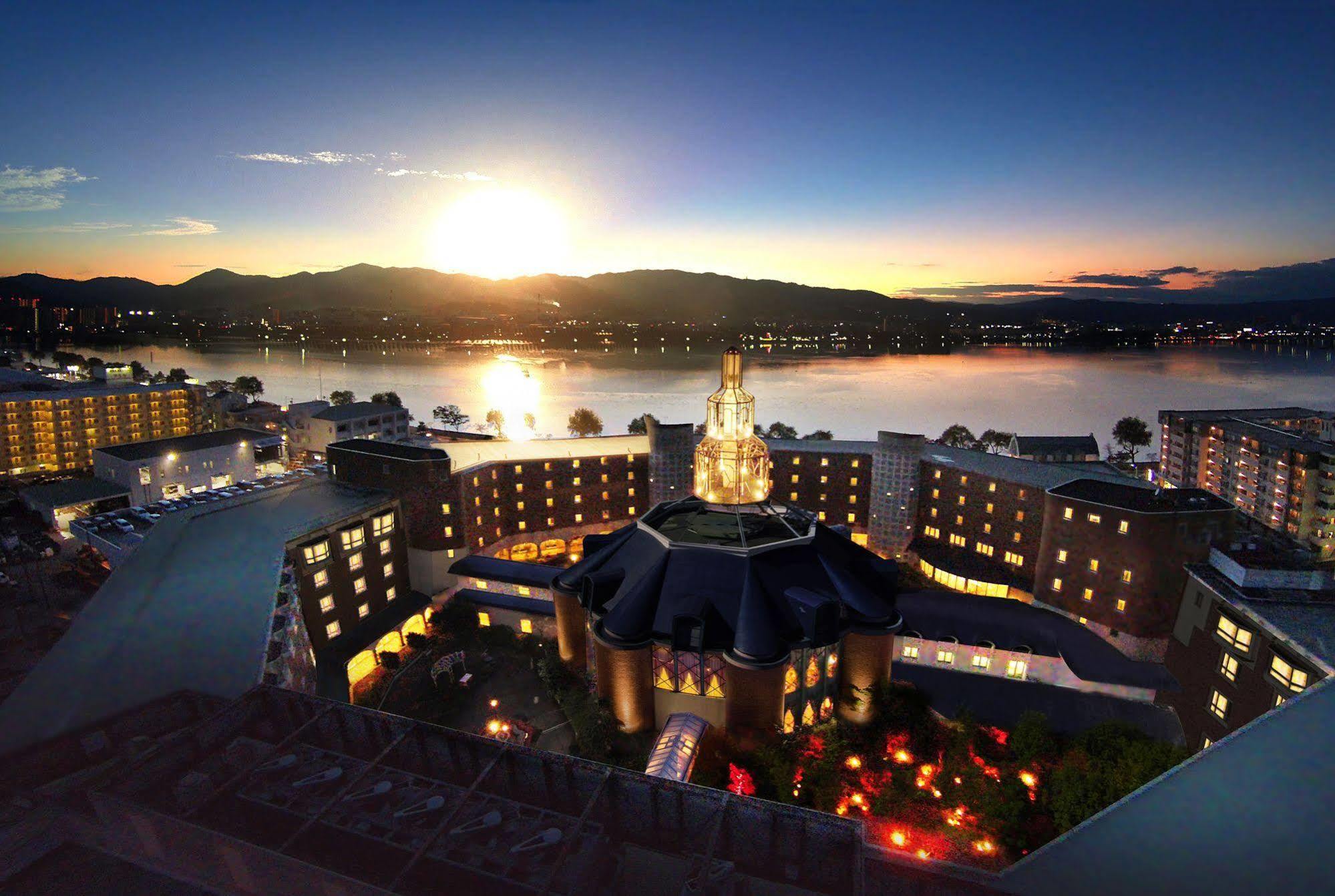 Royal Oak Hotel Spa & Gardens Otsu Exterior foto